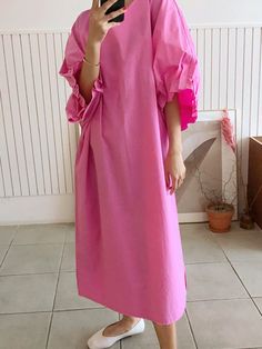 Occasion	Going out, Casual, Vintage
Seasons	Spring, Summer, Autumn
Type	Midi Dress
Color	Pink, Black
Size	S, M, L, XL Raglan Dress, Outfits Woman, Sleeveless Short Dress, Designer Outfits, Boho Style Dresses, V Neck Midi Dress, Long Shirt Dress, Daily Dress, Loose Dress