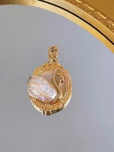 These are natural baroque pearl pendant gift made by me to be used for necklace pendant. Buying this pendant,you will  receive  a necklace go with the pendant and a gift box. It's a perfect gift for birthday, or a special occasion gift. 🚚 All items will shipped from New York within 2 business days with USPS 🚚 Please understand that delivery time is estimated and normally 90% of the orders will arrive within the estimation time. Silver Baroque Pearl Necklace Gift, Unique Pearl Pendant Jewelry Gift, Baroque Pearl Jewelry With Round Pearl Charm Pendant, Gold Baroque Pearl Necklace As A Gift, Gold Baroque Pearl Necklace For Gift, Baroque Gold Pearl Necklace Gift, Rose Gold Pendant Necklace With Pearl Charm, Exquisite Pearl White Pearl Necklace Gift, Exquisite Pearl White Pearl Necklace For Gift