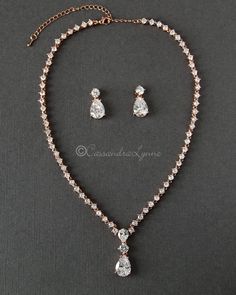 Classic Teardrop Wedding Necklace Jewelry Set - Cassandra Lynne Rose Gold Necklace Wedding, Quince Jewelry, Rustic Wedding Jewelry, Bermuda Wedding, Neck Pendant, Black Pearl Jewelry, Quinceanera Jewelry, Lantern Wedding, Jewel Earrings