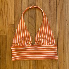 - Women’s Size M - Never Worn - Knit/Crochet Fabric - Perfect For Summer Beach Fitted Knit Halter Top, Fitted Knit Halter Top For The Beach, Beach Knit Fitted Halter Top, Fitted Orange Knitted Tops, Striped Crochet Top For Spring, Fitted Knitted Orange Top, Spring Striped Crochet Top, Spring Fitted Orange Crochet Top, Fitted Orange Crochet Top For Spring