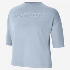 This heavyweight cotton tee has a boxy shape with a roomy fit, so you stay comfortable while you rep the Warriors. Blue Sporty Boxy Fit Top, Sporty Boxy Cropped T-shirt, Nike Oversized Short Sleeve Tops, Blue Boxy Fit Top For Streetwear, Nike Nba, The Warriors, Golden State Warriors, Golden State, Women's Nike