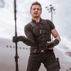 𝗱𝗼 𝗻𝗼𝘁 𝗿𝗲𝗽𝗼𝘀𝘁 𝗼𝗿 𝗿𝗲-𝗲𝗱𝗶𝘁 • 𝑇𝐴𝐺𝑆: #marvel #marvelicon #marvelicons #captainamericacivilwar #hawkeye #clintbarton #jeremyrenner Clint Barton Pfp, Hawk Eye, Action Comics, Marvel Cast, Marvel Characters Art