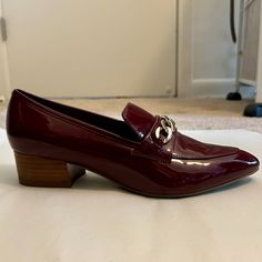 Size 8 Dark Red Patent Leather Upper Synthetic Sole Leather Lining Almond Toe New Without Tags No Box Marc Fisher, Dark Red, Loafer Flats, Patent Leather, Leather Upper, Almond, Loafers, Tags, Red