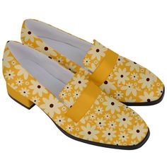 Yellow Loafers, Loafers Women, Yellow Shoes Women, Loafers Vintage Style, Pin up Loafers, Daisy Shoes, Chunky Heels Women, retro shoes Designed in California, Handmade to order from overseas. SIZE UP HALF A SIZE FOR BETTER FIT, say you are a size 7, please pick 7.5 I designed this yellow loafers for women who loves vintage style shoes and pin-up fashion. These delightful shoes feature a captivating yellow color with a cute daisy floral print, adding a touch of whimsy and nostalgia to any dress o Yellow Loafers, Daisy Shoes, Mode Pin Up, Vintage Style Shoes, Shoes Chunky, Loafers Women, Women Loafers, Womens Chunky Heels, Modern Boutique