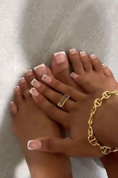 French Tips Toes, Skai Jackson, Acrylic Toe Nails, Acrylic Toes, Hard Nails, Cute Toe Nails, Colored Acrylic Nails, Girly Acrylic Nails, Short Square Acrylic Nails