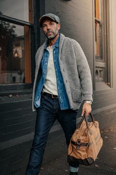 A versatile chunky knit, this Classic, shawl neck cardigan gives a relaxed look to your style, with a new twist… we’ve added Italian Tan Calfskin leather elbow patches with double stitching. Ernest Hemingway Style, Men In 40s Fashion, Italian Men’s Style, Country Gentleman Style, Different Men Styles Outfit, Middle Age Man Fashion, Stylish Men Over 50 Casual, Men’s Clothing Style, Men Style 2024