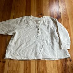 New Without Tags! Never Worn Fall Comfortable White Top, Comfortable Cream Tops For Fall, Casual Off White Tops For Fall, Off White Long Sleeve Everyday Tops, Off White Long Sleeve Tops For Everyday, Cream Relaxed Fit Comfortable Tops, Cream Comfortable Relaxed Fit Top, Off White Relaxed Fit Tops For Fall, Comfortable Cream Relaxed Fit Top