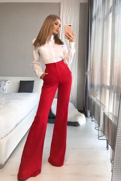 Fabric: high quality suiting fabric Available sizes: XS, S, M, L Color: Black, Red, White, Bordeaux, Beige, Mocco  High waist Flared Inner seam length: 95cm/ 37.5 in Red Trousers, Diy Vetement, Classy Work Outfits, Graduation Outfit, Red Outfit