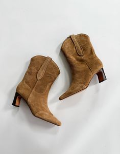 Steve Madden
Josefine Bootie Dressy Boots, Suede Chelsea Boots, Suede Mules, Vintage Suede, Scarf Gift, Sweater Sale, Outfit Inspo Fall, Chelsea Boot, Cozy Fashion