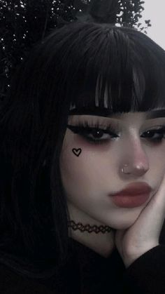 Maquillage Goth, Dark Makeup Looks, Egirl Makeup, Maquillage On Fleek, Cute Eye Makeup