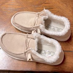 Perfect Condition, Never Worn! Just Some Of The Tag Left On The Sole Of The Shoe But Can Be Scrubbed Off! Fuzzy Inside! Fluffy Hey Dudes, Fuzzy Hey Dudes, Hey Dudes Women, Hay Dudes, Hey Dude Shoes Women, Shoe List, Burr Basket, Hey Dude Shoes, Hey Dudes