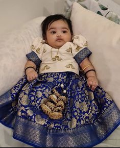 Pattu Lehenga For Newborn, Pattu Langa For Baby Girl, Baby Girl Traditional Dress Indian, Traditional Frocks For Baby Girl, Baby Langa Blouse Designs, Baby Pattu Frocks Designs, Newborn Pattu Langa, Baby Girl Langa Blouse Designs, Baby Pattu Langa Designs