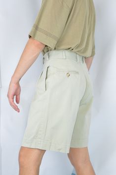 Vintage beige classic cotton shorts {S332} PRODUCT INFO: Material - 100% COTTON / Size tag on item - 28 / WAIST - 71 / FULL LENGTH - 54 CM / 21 INCH / Our model is 179 cm and normally wears a size M INFO: Due to item's vintage condition, the original tag might not show the true size. If you have any questions about this product or shipping just drop us a message and we will get back to you as soon as possible. CONDITION: Please note that Hanger Vintage sell true vintage pieces, which means the c Classic Bermuda Shorts With Built-in Shorts, Cotton Shorts With Belt Loops, Summer Cotton Bermuda Shorts With Belt Loops, Classic Cotton Bermuda Shorts For Summer, Khaki Cotton Shorts With Belt Loops, Classic Short Pants In Solid Color, Relaxed Fit Cotton Shorts With Belt Loops, Summer Cotton Cargo Shorts With Belt Loops, Khaki Relaxed Fit Shorts