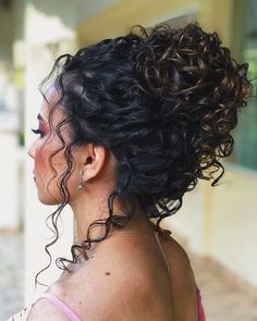 Curly Bridal Hair, Curly Hair Up, Curly Wedding Hair, Curly Updo, Curly Hair Updo, Hairdos For Curly Hair, Penteado Cabelo Curto, Wedding Hair And Makeup, Elegant Hairstyles