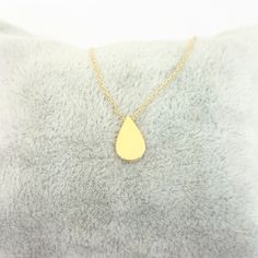 -The tear drop design women jewelry pendant necklace is made with high quality 14K real solid gold. - We recommend you to review our other bracelets and necklaces. We have listed many kinds of beautiful and trendy gold and silver products. You won't regret! https://www.etsy.com/shop/LatikaJewelryShop - This cute, charm, dainty, delicate, elegant, and trendy women jewelry pendant necklace has been artfully designed for timeless yet modern millennial fashion. and you can order in three different c 14k Gold Drop Necklace With Clavicle Chain As Gift, 14k Yellow Gold Drop Necklace For Gift, 14k Yellow Gold Drop Necklace As Gift, Gold Teardrop Charm Necklaces Tarnish Resistant, Gold Teardrop Charm Necklace Tarnish Resistant, Gold Teardrop Tarnish Resistant Charm Necklaces, Gold Teardrop Pendant Necklace As Gift, Gold Drop Necklace With Clavicle Chain Gift, Gold Drop Necklace For Anniversary