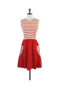 Current Boutique-Marc by Marc Jacobs - Red & Cream Striped Cotton Dress Sz XS Cotton A-line Dress With Side Pockets, Red Cotton Knee-length Dress, Red Knee-length Cotton Dress, Casual Red Dresses With Pockets, Casual Red Dress With Pockets, Red Dress With Pockets For Day Out, Casual Red A-line Sleeveless Dress, Casual Red Sleeveless Dress For Day Out, Casual Red Sleeveless Knee-length Dress