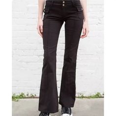 44741679677685 Edgy Non-stretch Cotton Pants, Trendy Black Bottoms With Hip Pockets, Non-stretch Edgy Cotton Pants, Non-stretch Grunge Cotton Pants, Fitted Black Grunge Pants, Fitted Black Pants In Grunge Style, Black Grunge Pants With Side Pockets, Black Stretch Jeans With Pockets, Fall Flare Bottoms With Pockets