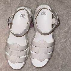 Nwt Wild Fable Sandals Usa Women’s Size 9 1/2 Synthetic Sandals With Buckle Closure And Round Toe, Synthetic Sandals With Textured Footbed And Ankle Strap, Casual White Synthetic Jelly Sandals, White Round Toe Jelly Sandals For Vacation, White Synthetic Sport Sandals With Flat Heel, White Jelly Sandals With Round Toe For Vacation, White Synthetic Flat Heel Sport Sandals, Casual White Closed Toe Jelly Sandals, Ankle Strap Synthetic Jelly Sandals For Vacation