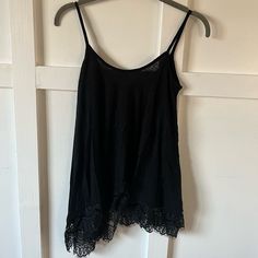 Freshman Women’s Xs Black Layering Loose Fit Camisole Tank Nwot Top Blouse Lace. Black Sleeveless Camisole With Adjustable Straps, Summer Lace Top Camisole For Loungewear, Black Camisole With Built-in Bra For Loungewear, Sleeveless Lace Top For Loungewear, Black Tops With Adjustable Straps For Loungewear, Black Summer Camisole For Loungewear, Black Sleeveless Loungewear Top, Black Camisole With Built-in Bra, Black Spaghetti Strap Loungewear Top