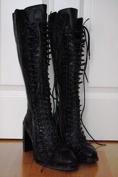 Jeffrey Campbell Boots Outfit, Ann Demeulemeester Shoes, Lace Up Knee High Boots Outfit, Ann Demeulemeester Boots, Aesthetic Boots, Laced Up Boots, Goth Boots, Laced Boots, Mode Shoes