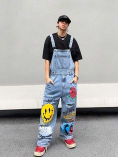 Douyin Overalls, Overalls Street Style, Streetwear Fashion Asian, Neon Streetwear, Jeans Custom, Silly Clothes, Neon Jungle, Asian Streetwear