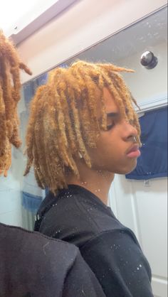 #dreadstyles #locstyles #blonde Black Guy With Blonde Locs, Blonde Dreadheads, Blonde Hair Dreads, Honey Blonde Locs Men, Honey Blonde Dreads Men, Black And Blonde Locs, Honey Blonde Dreads