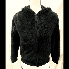 Cozy Full Zip Hoodie Size Girls Large 14 Warm Black Hooded Jacket For Winter, Black Cozy Hooded Jacket With Fleece Lining, Cozy Black Outerwear With Adjustable Hood, Casual Black Outerwear With Cozy Fit, Black Warm Hooded Jacket, Casual Black Cozy Fit Outerwear, Black Outerwear With Fleece Lining And Cozy Fit, Cozy Black Fleece Hooded Jacket, Comfortable Black Outerwear With Fleece Lining