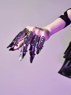 Cyberpunk Metal Ring Black Punk Style Open Ring Jewelry, Punk Style Metal Open Ring, Punk Style Metal Open Ring Jewelry, Punk Style Metal Rings, Silver Punk Claw Rings, Gothic Claw Shaped Metal Rings, Gothic Metal Rings, Gothic Hand Cast Metal Rings, Unique Claw-shaped Metal Rings