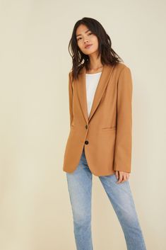 Sandy Boyfriend Blazer (Camel) – Blazers – Amour Vert Toxic Clothing, Camel Blazer, Styling Outfits, Blazer Outfits Casual, Black Boyfriend, Blazer For Women, Work Fits, Coat Women Fashion, Boyfriend Blazer