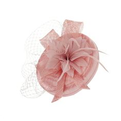 The perfect hat for your outdoor activities, you'll be protected from the sun in style. Size: One Size.  Color: Pink. Kentucky Derby Dress, Veil Fascinator, Elegant Veils, Womens Tea, Flower Veil, Feather Hair Clips, Flower Fascinator, Party Headband, Tea Party Hats