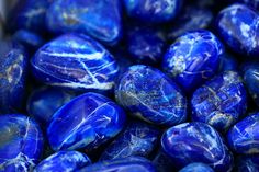 Lapis Lazuli Crystal, Rocks And Gems, Feeling Blue, Love Blue, Gems And Minerals, Stone Rocks, Crystals Minerals, Blue Aesthetic, Rocks And Minerals