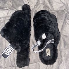 Brand New Only Worn A Couple Times!!! Black Winter Slippers With Round Toe, Black Slip-on Winter Slippers, Black Cushioned Slippers For Winter, Black Round Toe Slippers For Fall, Black Casual Slippers For Streetwear, Trendy Black Flat Slippers, Black Flat Slippers For Winter, Comfortable Black Slippers For Fall, Black Flat Winter Slippers