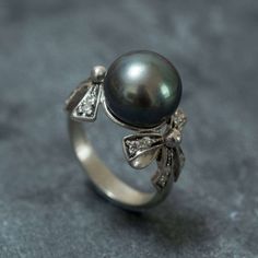 Ribbon Ring, Black Pearl Ring, Natural Pearl Ring, June Birthstone, Pearl and Diamond, Vintage Pearl Ring, June Ring, Solid Silver Ring Pillbox Ring, Birthstones Ring, Twisted Diamond Ring, Prasiolite Ring, Number Ring, Black Pearl Ring, Aventurine Ring, Natural Pearl Ring, Pearl Rings Vintage