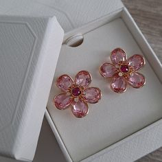 Brand New, Never Worn. Comes With Original Box And Bag. Swarovski Florere Stud Crystal Earrings Beautiful Pink Flower Design. Timeless And Classic Versatile And Practical Easy To Dress Up Or Down Comfortable To Wear Great For All Occasions Stunning Pair Of Earrings That Sparkle. Total Statement-Making Earrings Without Being Over The Top. Will Look Great With Jeans And A Sweater Or With A Cocktail Dress. Swarovski Stud Earrings, Svarowski Jewelry, Swarovski Flowers, Crystal Earrings Studs, Pink Flower Design, Swarovski Jewelry Earrings, Pink Flower Earrings, Pink Crystal Earrings, Cocktail Jewelry