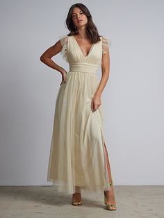 Tulle V-Neck Maxi Dress | New York & Company Tulle Maxi Dress, Jacket Brands, Petite Fashion, New Arrival Dress, Tulle Dress, Trend Setter, Elegant Dresses, Knit Dress, Work Outfit