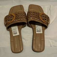 Comfortable Lightweight Women's Sandals Very Pretty For Summer Size 8 Flat Sandals For Beach With Medium Width, Medium Width Flat Sandals For The Beach, Flat Medium Width Sandals For Beach, Medium Width Flat Sandals For Beach, Trendy Medium Width Sandals For The Beach, Brown Sandals For Vacation, Medium Width, Brown Sandals For Vacation Medium Width, Brown Medium Width Sandals For Vacation, Beige Medium Width Flat Sandals