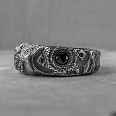 BLACK MANDALA - silver ring with rich stone texture, engraved mandala and black diamond in the center. Textured band ring Rings with patterns Project50g Mandala Ring, Black Mandala, Unique Silver Rings, Unusual Rings, Textured Ring, Buddhist Temple, Stone Texture, Diamonds And Gold, Black Spinel