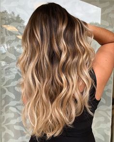 Beach Hair Color, Beach Blonde Hair, Surf Hair, Balayage Long Hair, Summer Blonde Hair, Brown Hair Inspo, Brunette Hair With Highlights