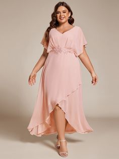 Plus Size V-Neck Chiffon Bat-Wing Sleeve A-Line Waist Applique Formal Dress #color_Pink Stunning Dresses Short, Wing Sleeves, Bat Wing, Affordable Dresses, Maid Dress, Draped Fabric, Midi Length Dress, Cheap Dresses, Formal Gowns