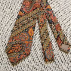 Perfect Condition Dead Stock! Rare Find One Of Kind Collectible Resell Value Up! Nwot One Of Kind Discontinued Vintage Multicolor Business Ties, Multicolor Vintage Ties, Classic Multicolor Formal Ties, Classic Formal Multicolor Ties, Gucci Orange, Gucci Vintage, Fabric Ideas, Tie Colors, Gucci Accessories