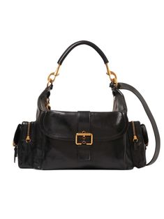 Chloé's Large Camera bag is crafted from natural shiny buffalo leather. Its multiple pockets are embellished with revamped buckles from the iconic Paddington bag. Carry the Camera bag in the hand, on the shoulder or cross-body with the handles or strap. Product Details Designer ID: CHC24AS532N83001 Color: Black Composition: Main material: Buffalo leather; Flap lining: Buffalo leather; Main lining: 54% Cotton, 46% Linen Width: 16.9" (43 cm); Height: 7.9" (20 cm); Depth: 8.3" (21 cm); Handle drop: Chloe Shoulder Bag, Sneaker Jewelry, Buffalo Leather, Black Shoulder Bag, Basket Bag, Chloe Bag, Fall 2024, Small Leather Goods, White Bag