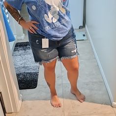 Ended Up Being A Bit Too Big On Me, Tags Still Attached. Never Worn Outside, Only Tried On. I Would Say Fits A 16-18, It's A Cozy Fit With Stretch. Great Length If You're Modest Or Insecure About Your Thighs Like Me Relaxed Fit Jean Shorts With Built-in Shorts For Vacation, Medium Wash Relaxed Fit Bottoms For Vacation, Relaxed Fit Medium Wash Bottoms For Vacation, Casual Jean Shorts With Frayed Hem For Vacation, Relaxed Fit Denim Bottoms For Vacation, Vacation Shorts With Frayed Hem And Relaxed Fit, Vacation Shorts With Frayed Hem Relaxed Fit, Medium Wash Shorts With Frayed Hem For Vacation, Relaxed Fit Beach Bottoms With Frayed Hem