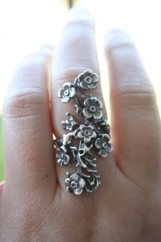 Sterling Silver Flowers, German Silver, Silver Flowers, Pretty Jewellery, Morganite, Leaf Design, Cute Jewelry, Vintage Sterling Silver, Jewelry Inspiration