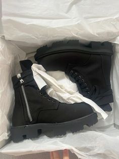 #rickowens #ricks #boots #shoes #fashion Boots Shoes, Rick Owens, Shoes Fashion, Outfit Inspo, Closet, Pins