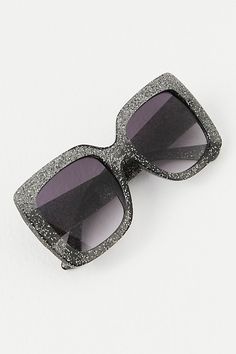 Stay in the shade with these bold oversized sunglasses featured in a large square frame design with gradient tinted lenses. | Sugar Oversized Square Sunglasses by Free People in Grey Square Polarized Sunglasses For Parties, Chic Square Sunglasses For Party, Party Square Frame Sunglasses, Square Frame Design, Oversized Square Sunglasses, Oversized Sunglasses, The Shade, Square Frame, Boho Clothing