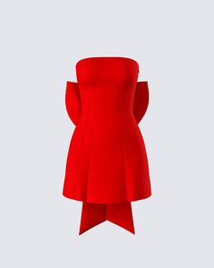 Put a bow on it 😌 This red strapless mini dress made from fully-lined stretch suiting fabric complete with a center back bow will have you wrapped like the gift you are 💋 Winter Birthday Outfit, Dream Boutique, Korean Life, Fuzzy Skirt, Grad Outfits, Bow Mini Dress, Cute Formal Dresses, Red Strapless Dress, Cute Homecoming Dresses