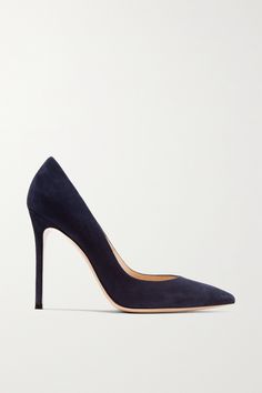 Gianvito Rossi's midnight-blue pumps are a contemporary yet versatile alternative to classic black styles. Hand-finished in the label's Italian factory, this smooth suede pair has a cushioned leather footbed for comfort. Wear yours with everything from tailoring to skinny jeans.  Shown here with: [Chalayan Sweater id914853], [RE/DONE Jeans id874964], [Joseph Blazer id908499], [Kenneth Jay Lane Earrings id931804]. Jeans Pumps, Party Outfits For Women, Fendi Peekaboo, Rossi Shoes, Blue Pumps, Comfort Wear, Shoes Heels Pumps, Carrie Bradshaw, Suede Pumps