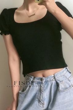 Fisdy - Modern and Stylish Short-Sleeve T-Shirt featuring Fashionable Bubble Sleeves and Elegant Keyhole Neckline Keyhole Neckline, Fabric Names, Bubbles, Composition, Short Sleeves, Sleeve Length, Pattern, Fabric, T Shirt