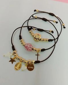 ‎Mira esta artículo en WhatsApp: https://wa.me/p/9525296904162585/584126159714 ‎Descripción: $25 el set Pretty Jewelry Necklaces, Pretty Jewelry, Pretty Jewellery, Jewelry Necklaces, Black