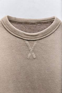 HIGH WEIGHT SWEATSHIRT - Taupe gray | ZARA United States French Terry Crew Neck Tops With Ribbed Collar, Crew Neck Tops With Ribbed Collar In French Terry, Crew Neck Top With Ribbed Collar In French Terry, French Terry Tops With Ribbed Crew Neck, Winter Crew Neck Sweatshirt With Ribbed Collar, Winter Sweatshirt With Ribbed Collar And Crew Neck, Cozy Fit Long Sleeve Sweatshirt With Ribbed Cuffs, Cozy Crew Neck Sweatshirt For Layering, Cozy Hoodie With Ribbed Collar